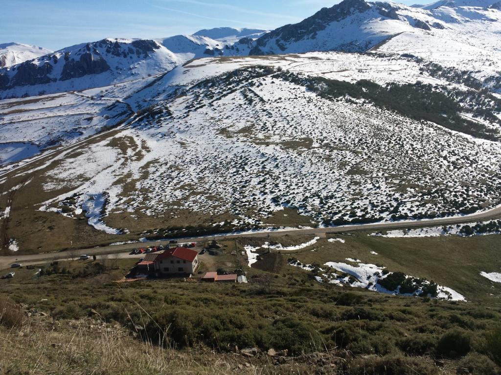 Hostal La Collada De Aralla Aralla de Luna Dış mekan fotoğraf