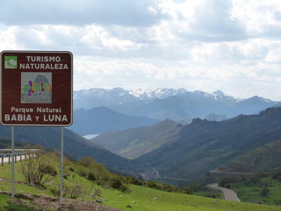 Hostal La Collada De Aralla Aralla de Luna Dış mekan fotoğraf